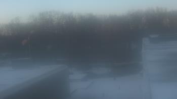 Weather camera view of Dag Hammarskjold MS.
