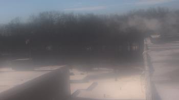 Weather camera view of Dag Hammarskjold MS.