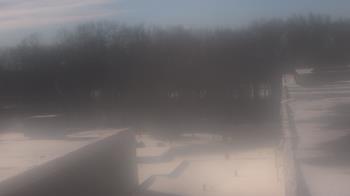 Weather camera view of Dag Hammarskjold MS.