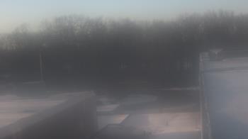 Weather camera view of Dag Hammarskjold MS.