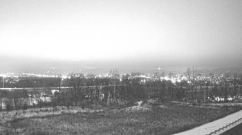 Weather camera view of Wilkes-Barre Area High School.