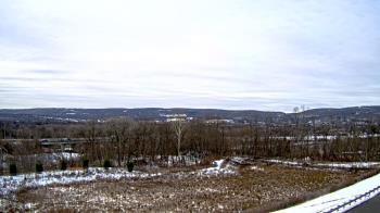 Weather camera view of Wilkes-Barre Area High School.