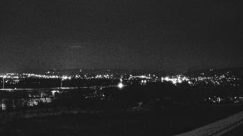 Weather camera view of Wilkes-Barre Area High School.