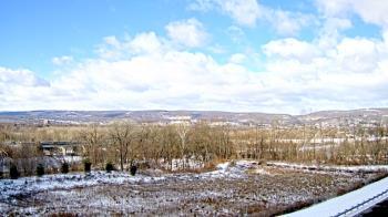 Weather camera view of Wilkes-Barre Area High School.