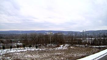 Weather camera view of Wilkes-Barre Area High School.