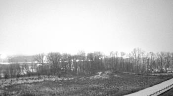 Weather camera view of Wilkes-Barre Area High School.