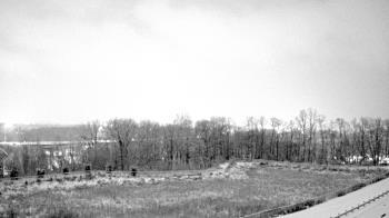 Weather camera view of Wilkes-Barre Area High School.