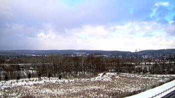Weather camera view of Wilkes-Barre Area High School.