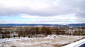 Weather camera view of Wilkes-Barre Area High School.