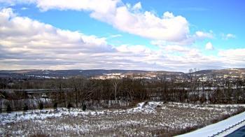 Weather camera view of Wilkes-Barre Area High School.