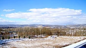 Weather camera view of Wilkes-Barre Area High School.