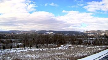 Weather camera view of Wilkes-Barre Area High School.