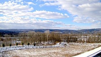 Weather camera view of Wilkes-Barre Area High School.