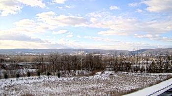 Weather camera view of Wilkes-Barre Area High School.