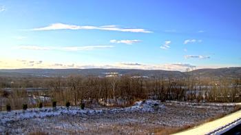 Weather camera view of Wilkes-Barre Area High School.
