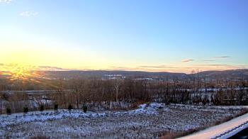 Weather camera view of Wilkes-Barre Area High School.