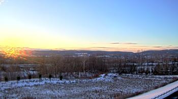 Weather camera view of Wilkes-Barre Area High School.