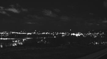 Weather camera view of Wilkes-Barre Area High School.