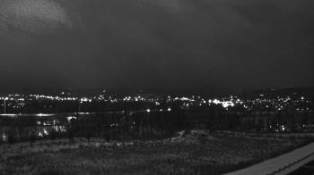 Weather camera view of Wilkes-Barre Area High School.