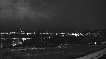 Weather camera view of Wilkes-Barre Area High School.