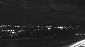 Weather camera view of Wilkes-Barre Area High School.