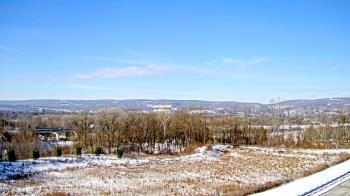 Weather camera view of Wilkes-Barre Area High School.