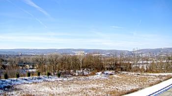 Weather camera view of Wilkes-Barre Area High School.