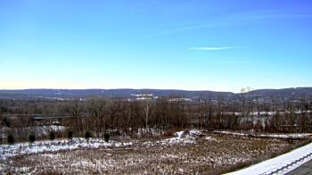 Weather camera view of Wilkes-Barre Area High School.