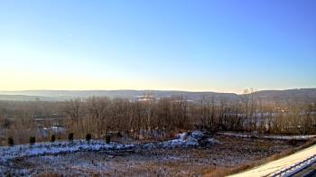 Weather camera view of Wilkes-Barre Area High School.