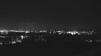 Weather camera view of Wilkes-Barre Area High School.