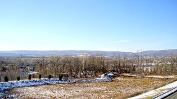Weather camera view of Wilkes-Barre Area High School.