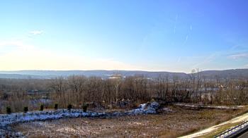 Weather camera view of Wilkes-Barre Area High School.