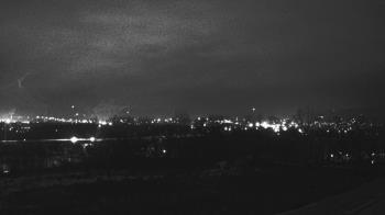 Weather camera view of Wilkes-Barre Area High School.