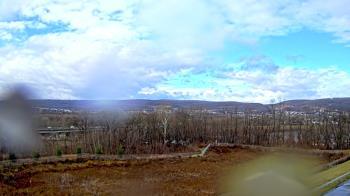 Weather camera view of Wilkes-Barre Area High School.