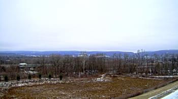 Weather camera view of Wilkes-Barre Area High School.