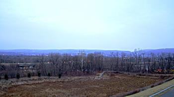 Weather camera view of Wilkes-Barre Area High School.