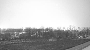 Weather camera view of Wilkes-Barre Area High School.