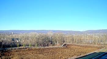 Weather camera view of Wilkes-Barre Area High School.