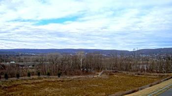 Weather camera view of Wilkes-Barre Area High School.