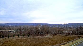 Weather camera view of Wilkes-Barre Area High School.