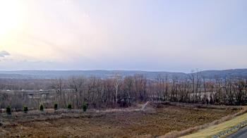 Weather camera view of Wilkes-Barre Area High School.