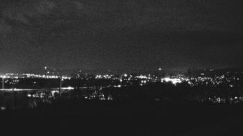 Weather camera view of Wilkes-Barre Area High School.