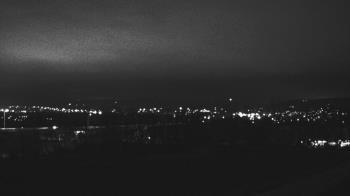 Weather camera view of Wilkes-Barre Area High School.