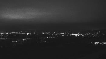 Weather camera view of Wilkes-Barre Area High School.