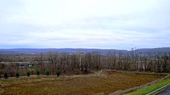 Weather camera view of Wilkes-Barre Area High School.