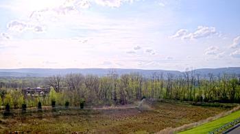 Weather camera view of Wilkes-Barre Area High School.