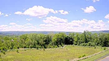 Weather camera view of Wilkes-Barre Area High School.