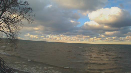 Weather camera view of Forest Lawn Beach.