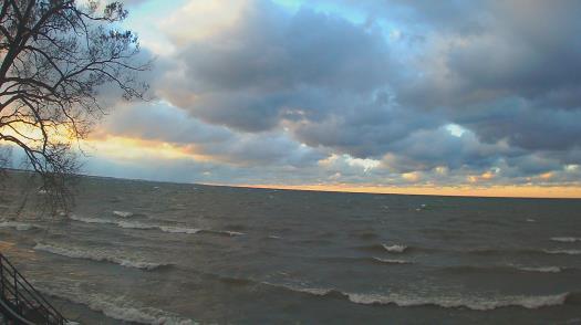 Weather camera view of Forest Lawn Beach.