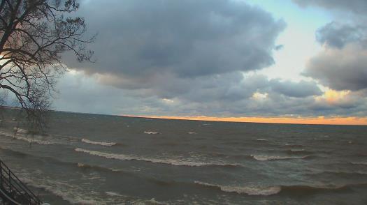 Weather camera view of Forest Lawn Beach.